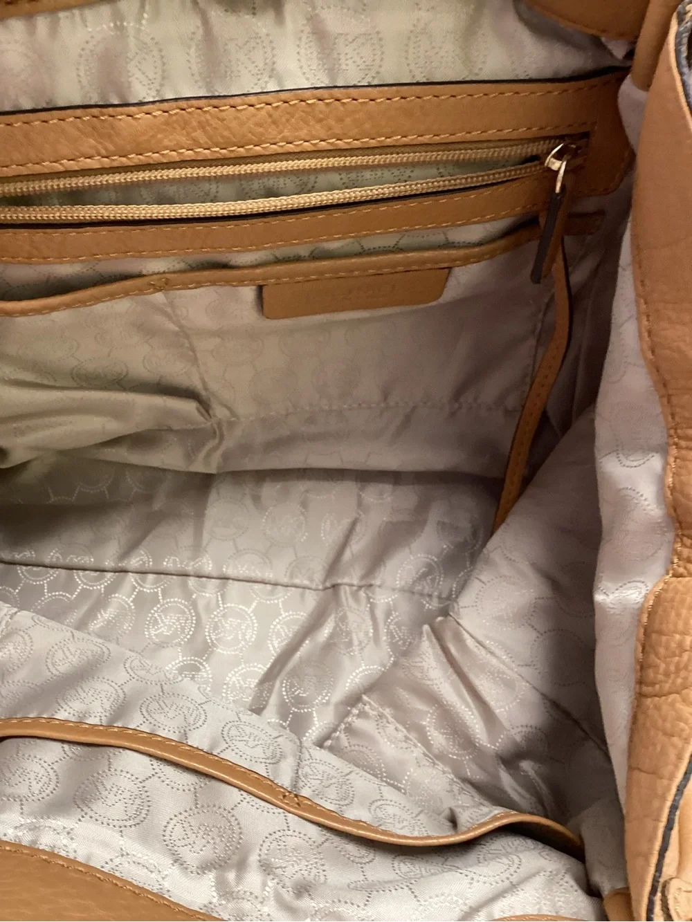 Michael Kors Caramel/Tan Pebbled Leather Shoulder Bag with MK Emblem
